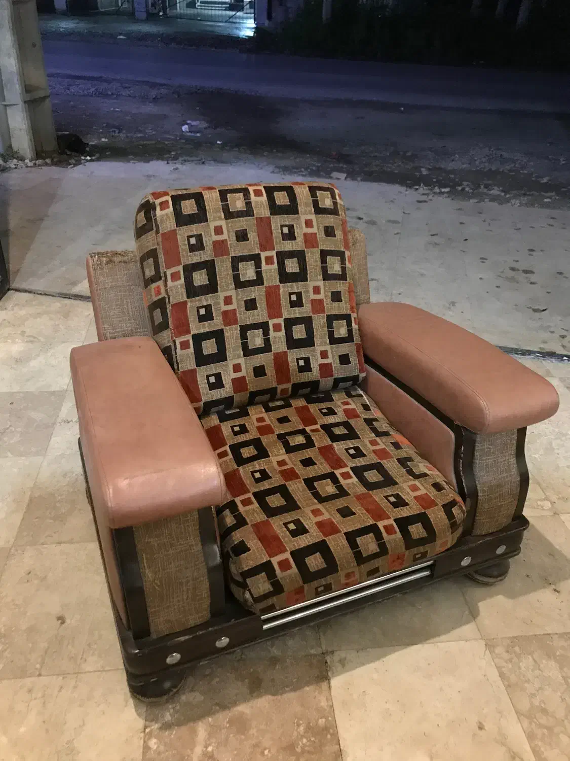 مبل راحتی|مبلمان خانگی و میز عسلی|آستارا, |دیوار