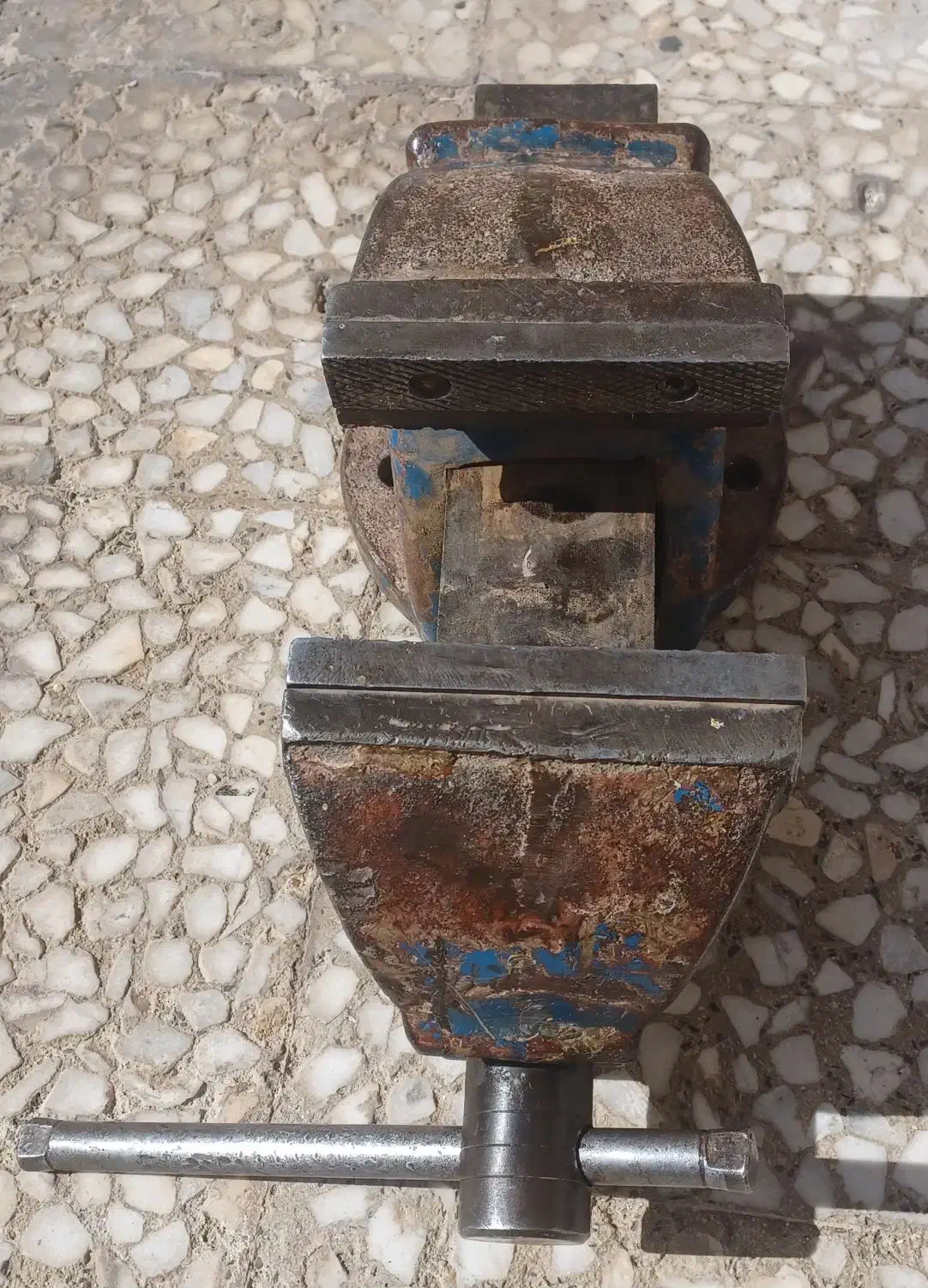 گیره قدیمی|ابزارآلات|گرمسار, |دیوار