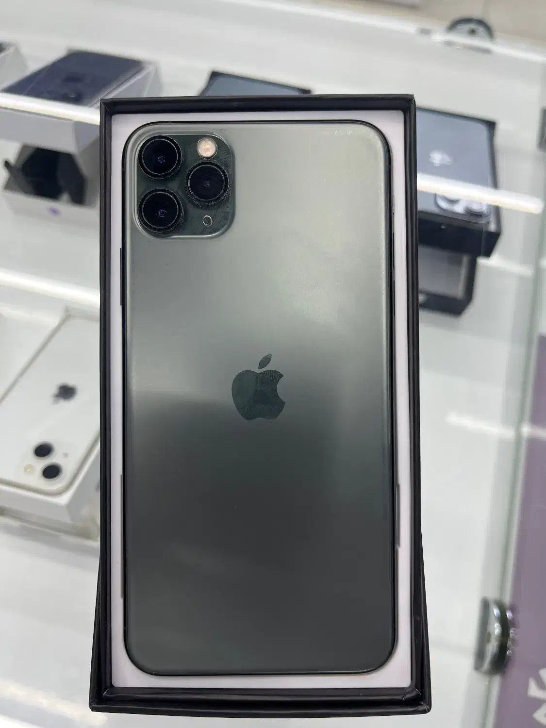 ۱۱ پرو مکس استشنایی|موبایل|یزد, |دیوار