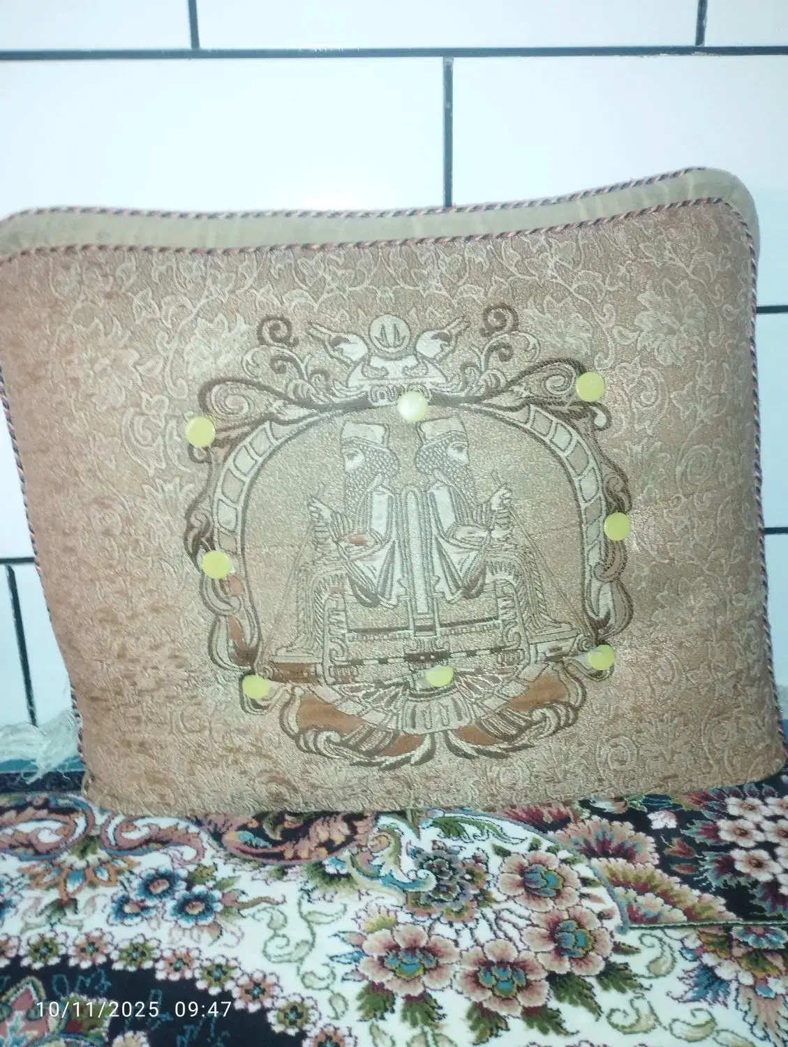 پشتی|پشتی|شیبکوه (فارس), |دیوار