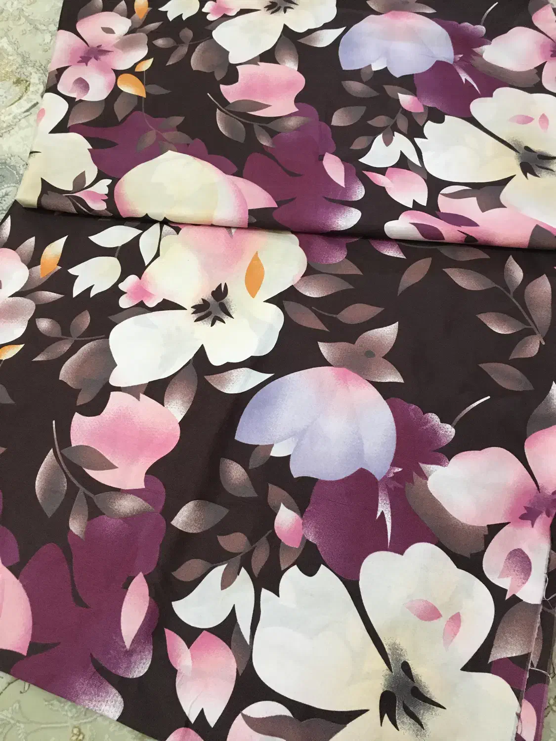 تعدادی پارچه ملافه دوخته نشده نو|رختخواب، بالش، پتو|قزوین, |دیوار