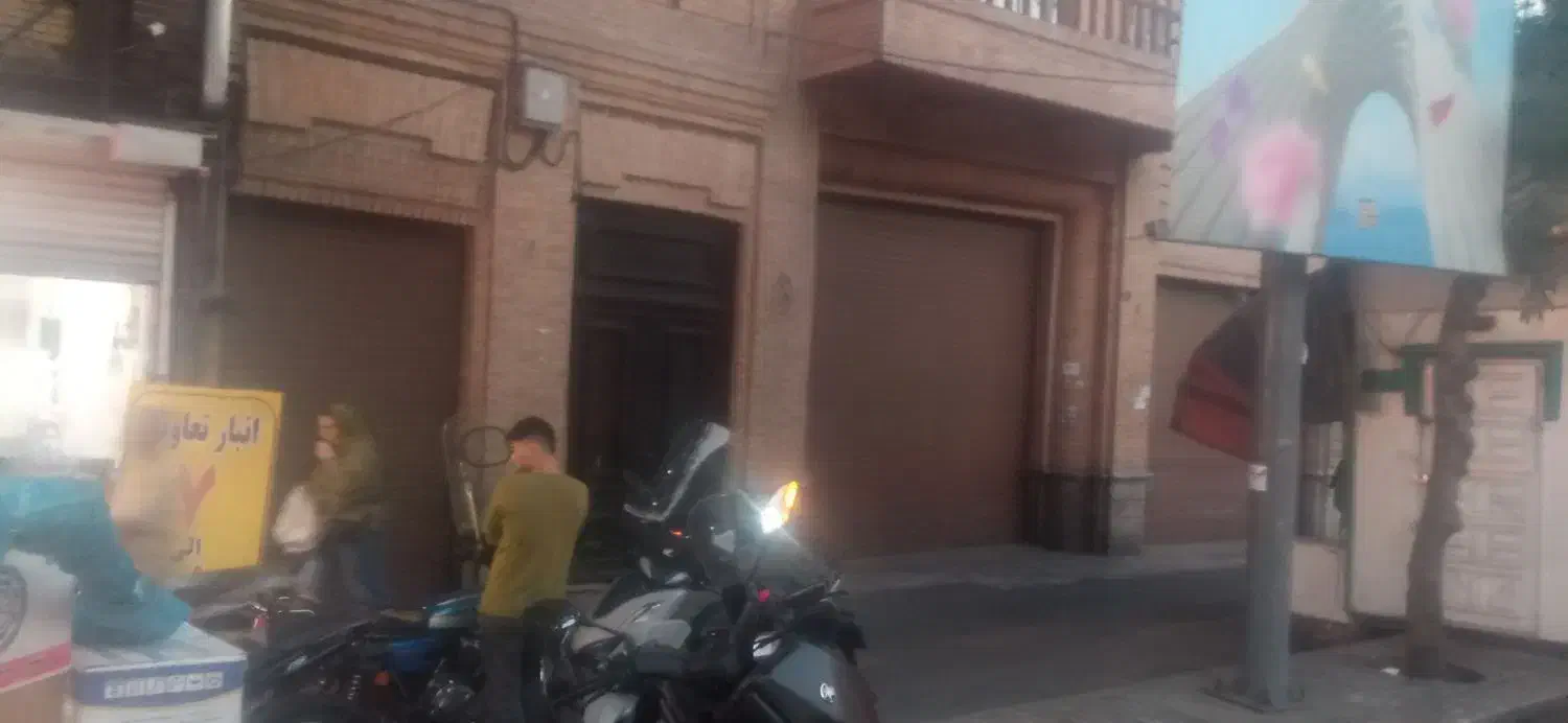 رستوران ۵۰۰ متری با جواز بر شاپور|اجارهٔ مغازه و غرفه|تهران, امیر بهادر|دیوار