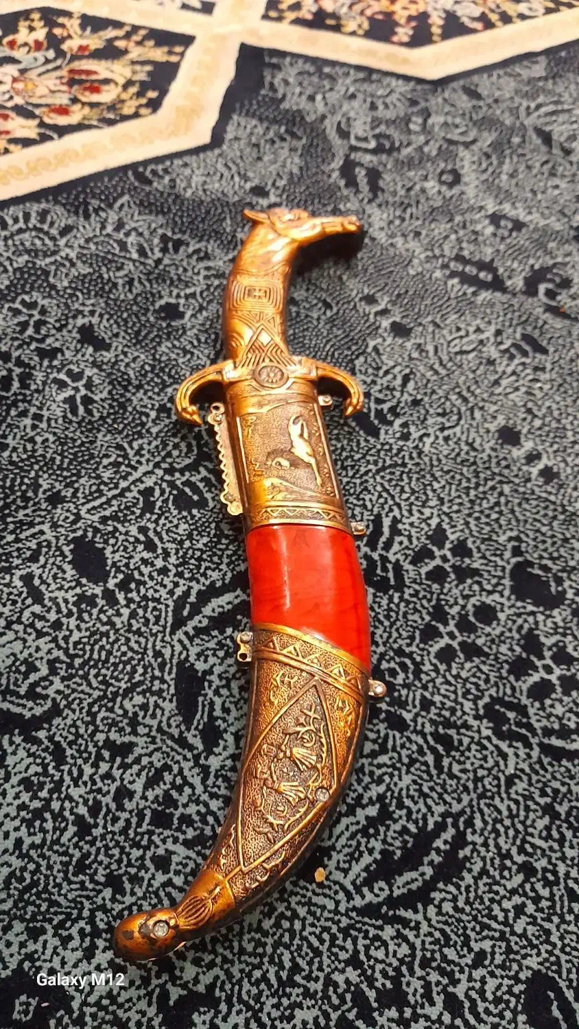 شمشیر تزئینی|کلکسیون اشیاء عتیقه|قم, یزدان‌شهر|دیوار