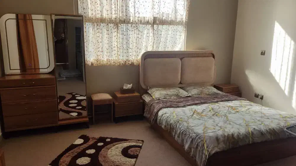 سرویس خواب|تخت و سرویس خواب|اصفهان, خرم|دیوار