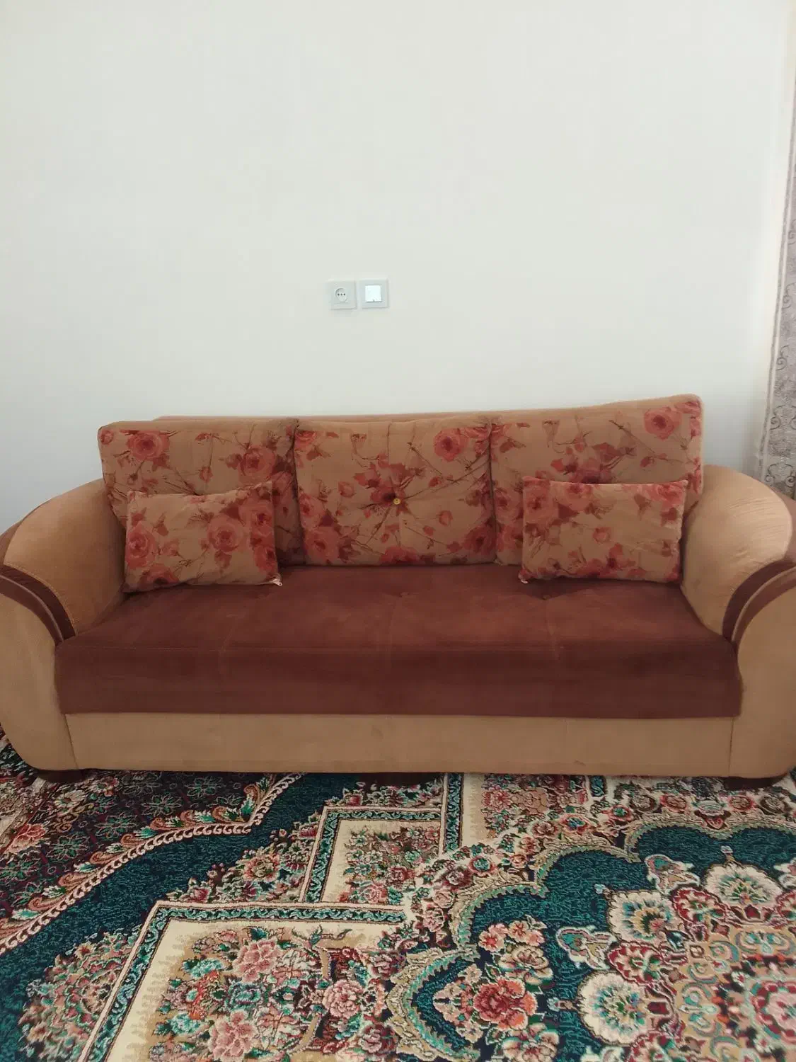 مبلمان راحتی|مبلمان خانگی و میز عسلی|اسفراین, |دیوار