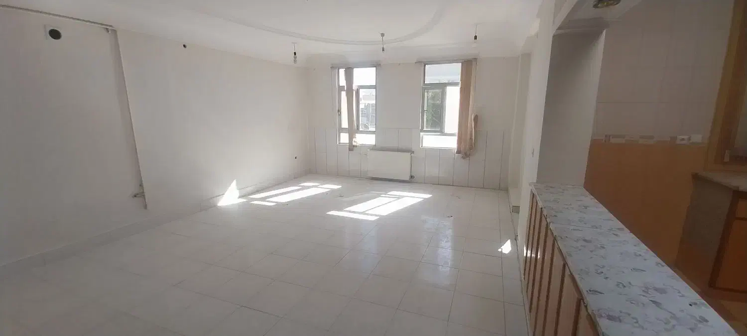 اجاره ویلایی طبقه اول|اجارهٔ خانه و ویلا|بروجن, |دیوار