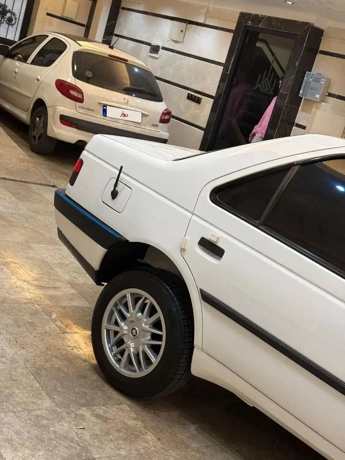 405 سفید|خودرو سواری و وانت|نسیم‌شهر, |دیوار