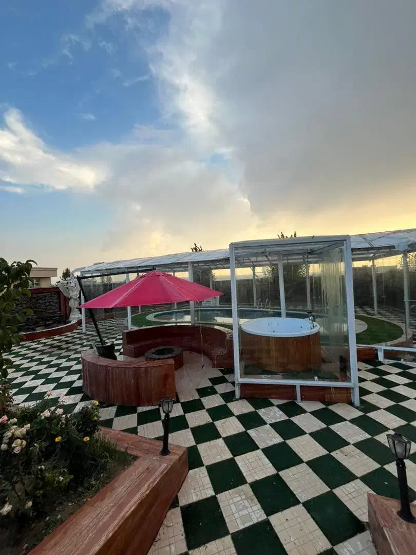 اجاره باغ ویلا استخر آب گرم جکوزی|اجارهٔ کوتاهمدت ویلا و باغ|شیراز, گویم|دیوار