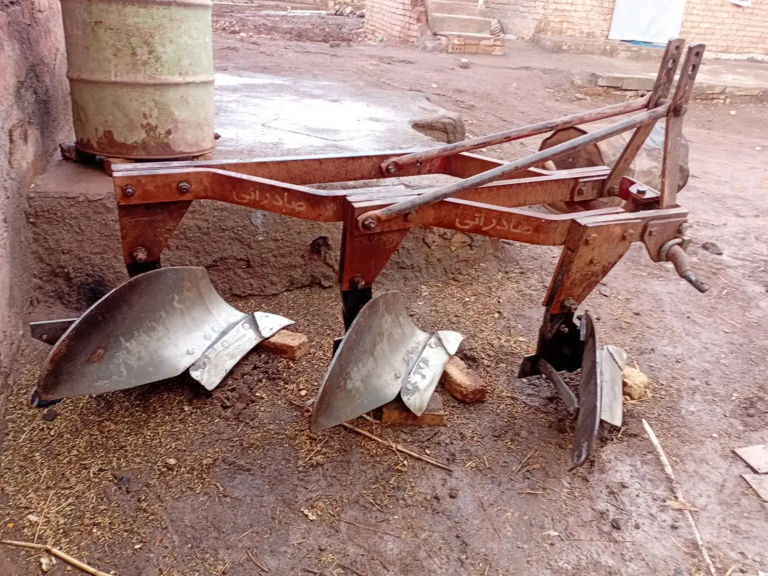 گاوآهن ۱۲|ابزارآلات|مشکان, |دیوار