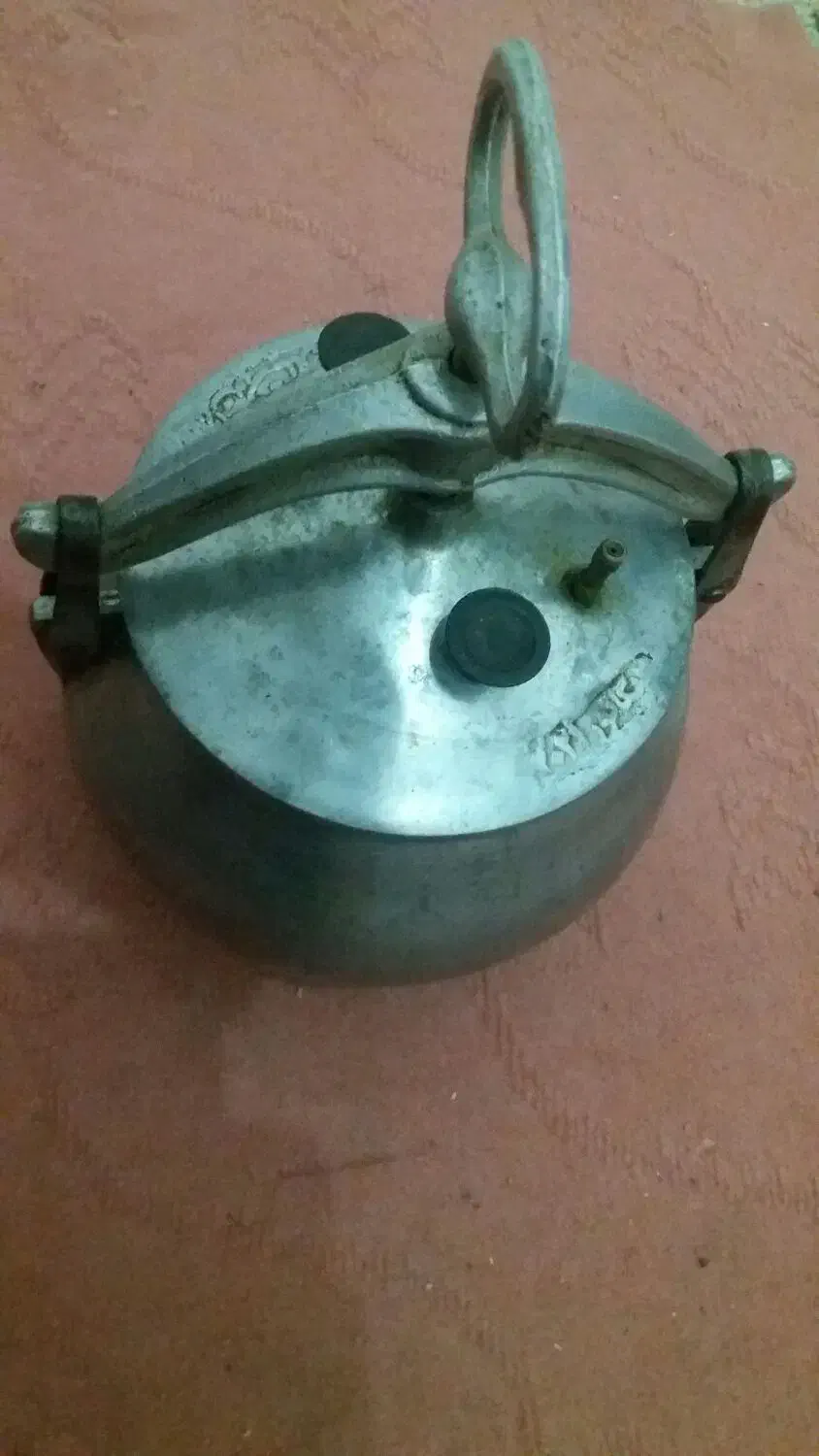 زودپز سالم چهار لیتری فقط دانعی نهصد هزار|ظروف پختوپز|مشهد, خواجه ربیع|دیوار