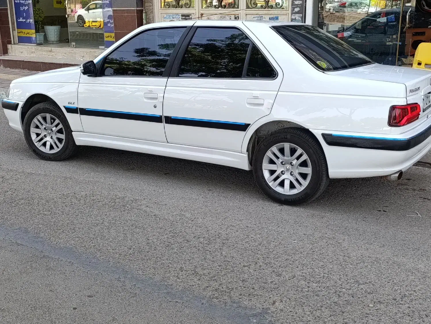 پارس سال|خودرو سواری و وانت|پرند, فاز ۳|دیوار