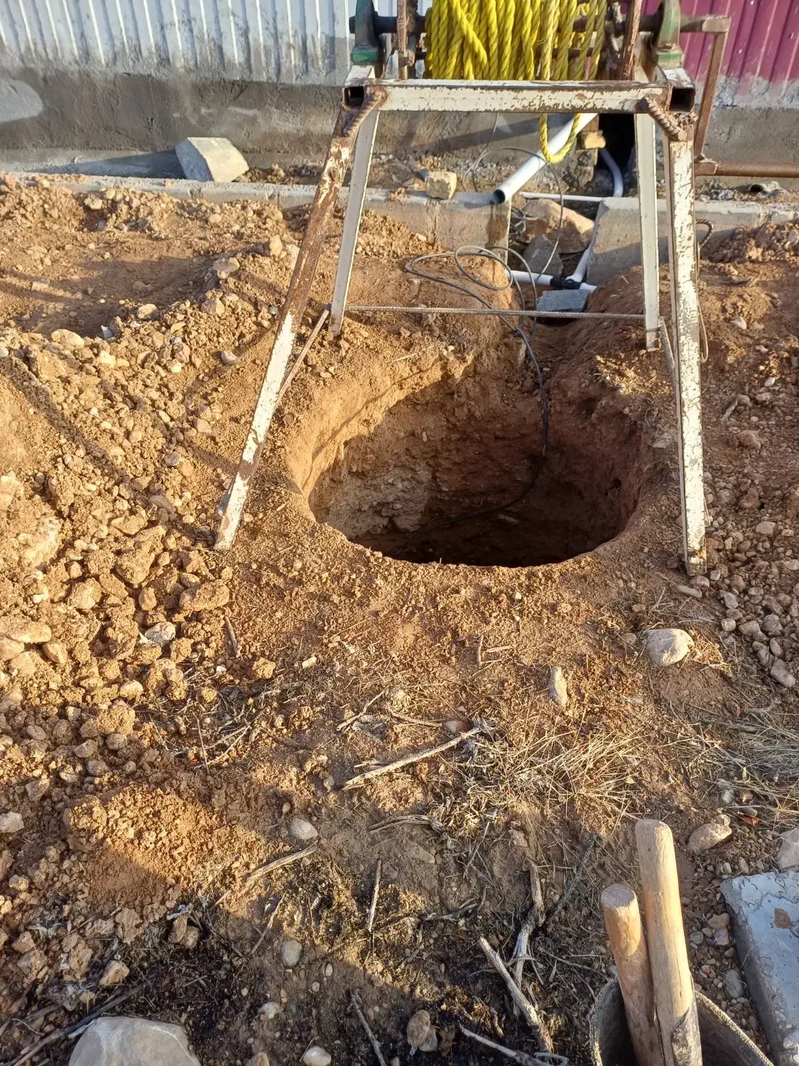 چاه کنی بنایی|خدمات پیشه و مهارت|بجنورد, |دیوار