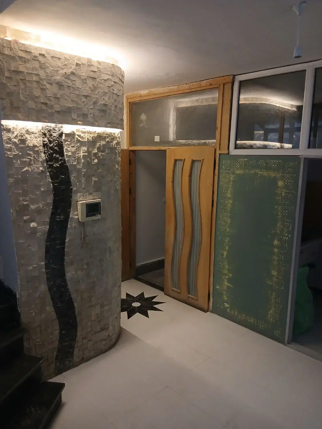 دفترکار فروشی حاشیه|فروش دفتر کار، اتاق اداری، مطب|مشهد, اقبال|دیوار