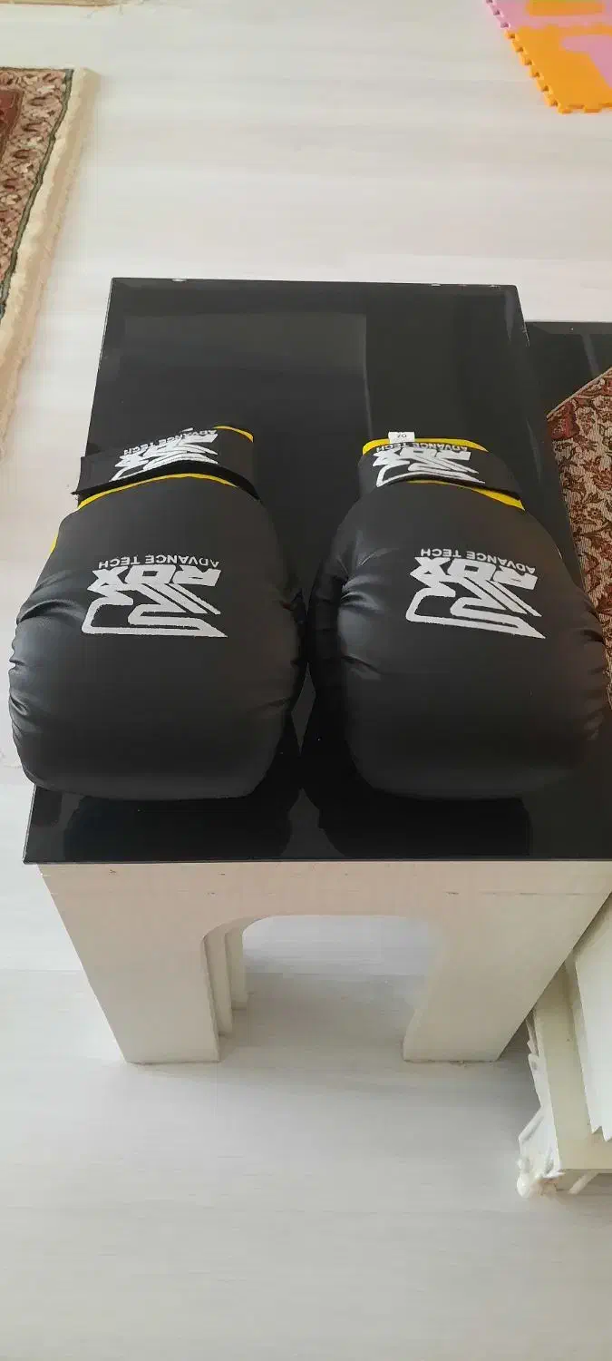 دستکش بوکس پسرانه چرم|تجهیزات ورزشی|اردبیل, |دیوار