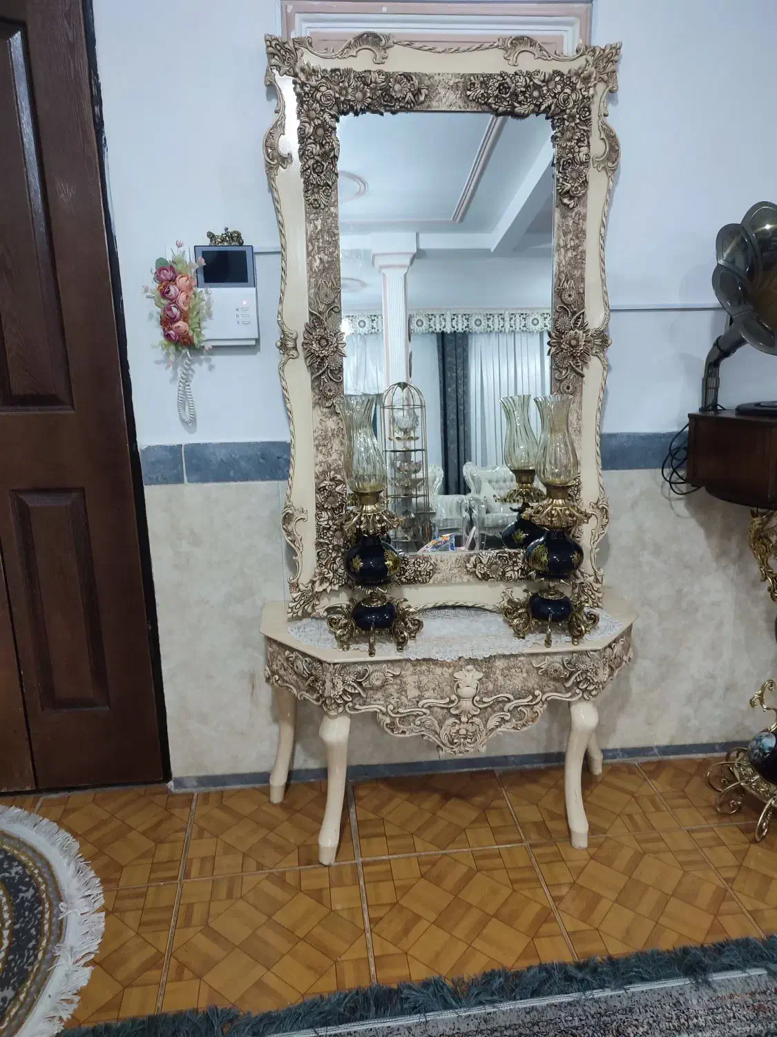 اینه و کنسول|بوفه، ویترین، کنسول|نهاوند, |دیوار