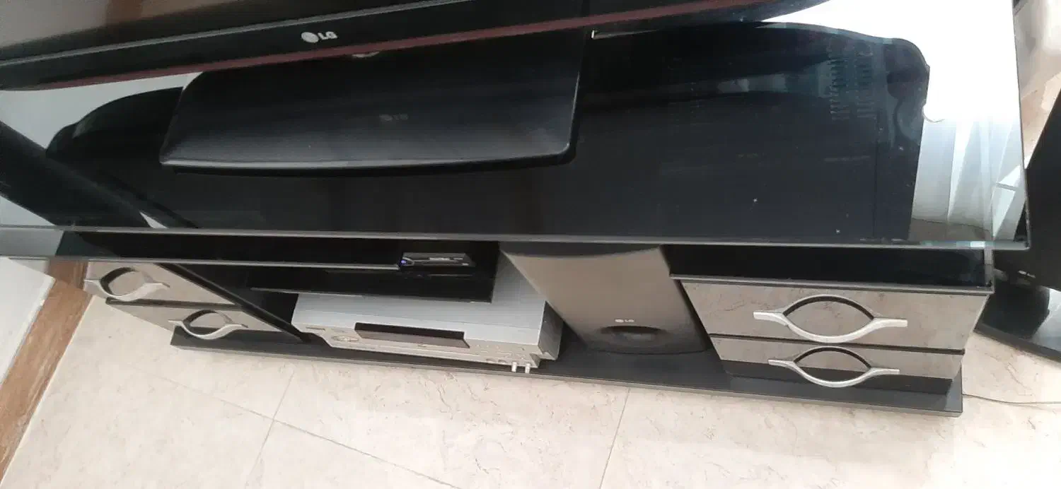 میزتلویزیون|میز تلویزیون|رشت, گلسار|دیوار