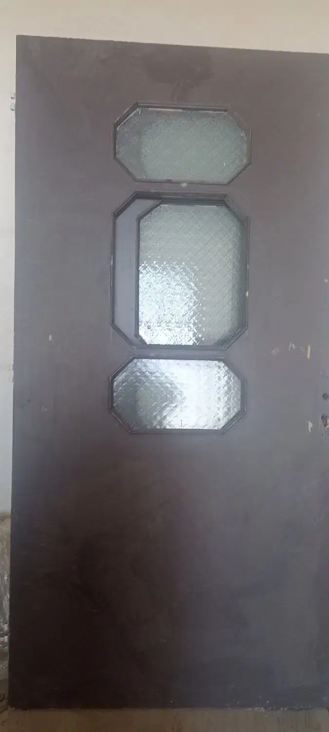 درب چوبی و آهنی|مصالح و تجهیزات ساختمان|مهریز, |دیوار