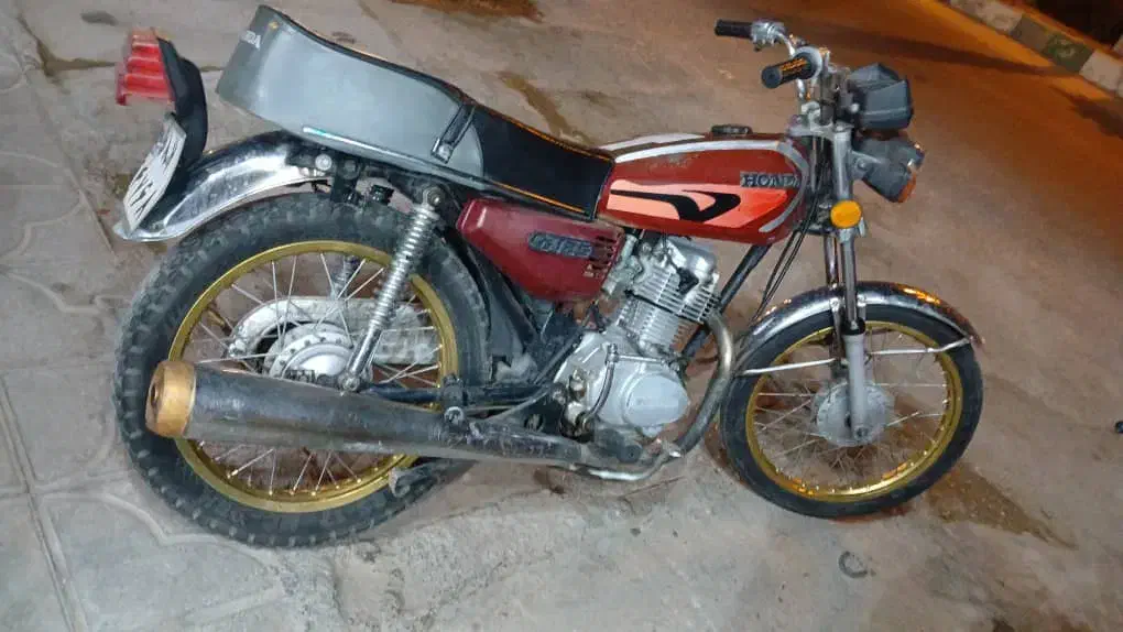 هندا ۸۸تمیز|موتورسیکلت|شیبکوه (فارس), |دیوار