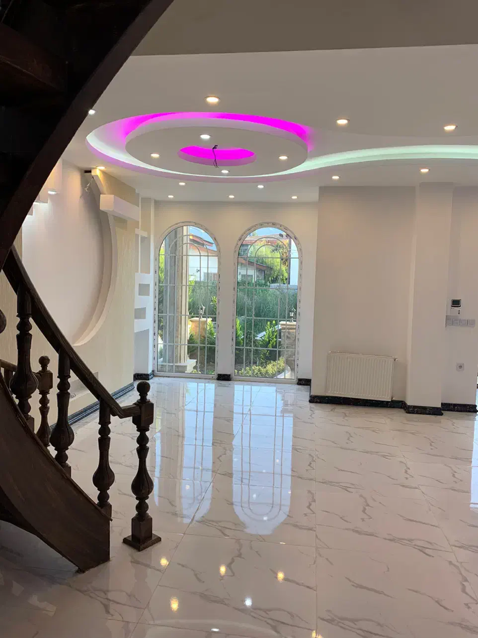 ۳۶۰ متر ویلا دوبلکس استخروجکوزی دریا گوشه|اجارهٔ خانه و ویلا|سلمان‌شهر, |دیوار