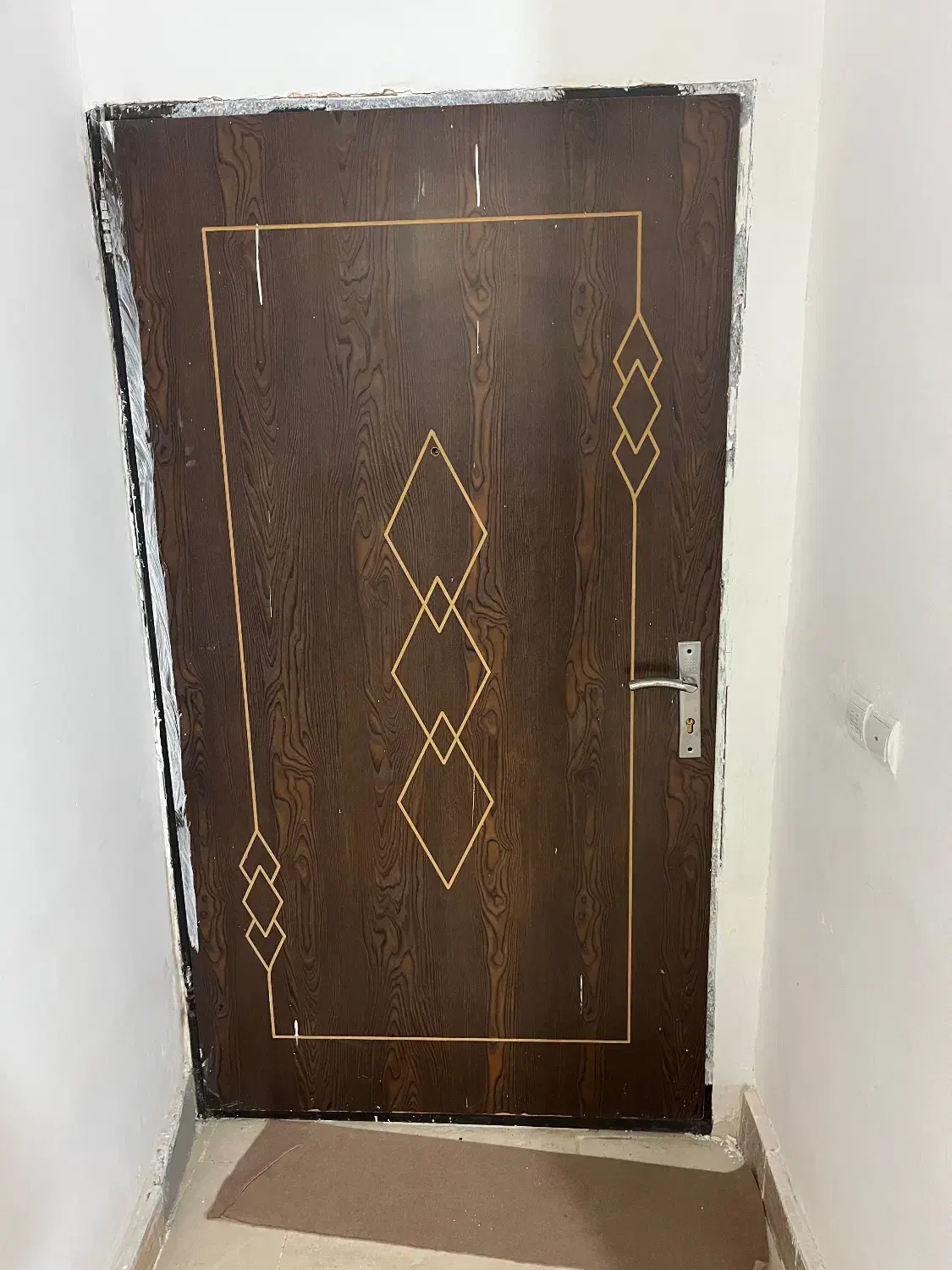 درب ورودی|مصالح و تجهیزات ساختمان|سبزوار, توحیدشهر|دیوار