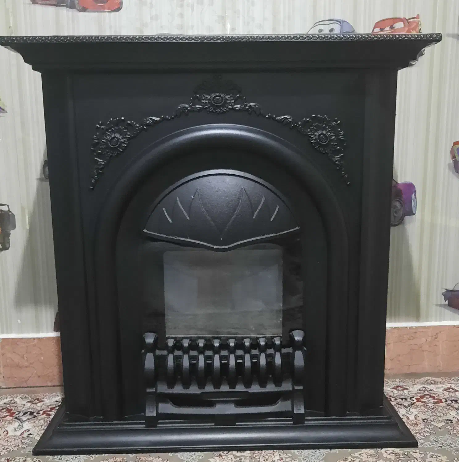 بخاری شومینه ای ورق سنگین قد بلند|بخاری، هیتر، شومینه|باغستان, |دیوار