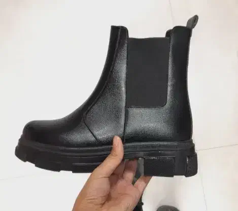 بوت بغل کش|کیف، کفش، کمربند|سبزوار, کلاته سیفر|دیوار