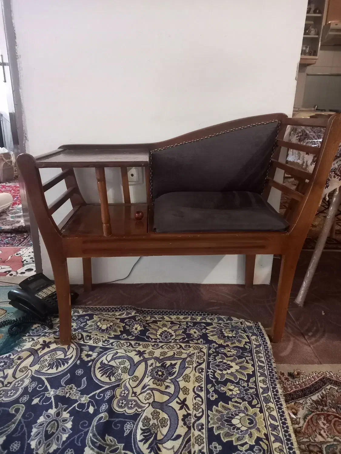 میز تلفن|میز تلفن|شهرکرد, |دیوار