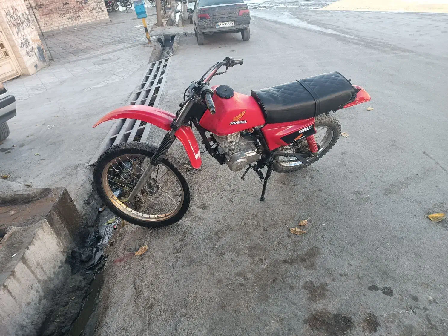 تریل اکسل،ش شاسی و موتور سالم|موتورسیکلت|جوانرود, |دیوار