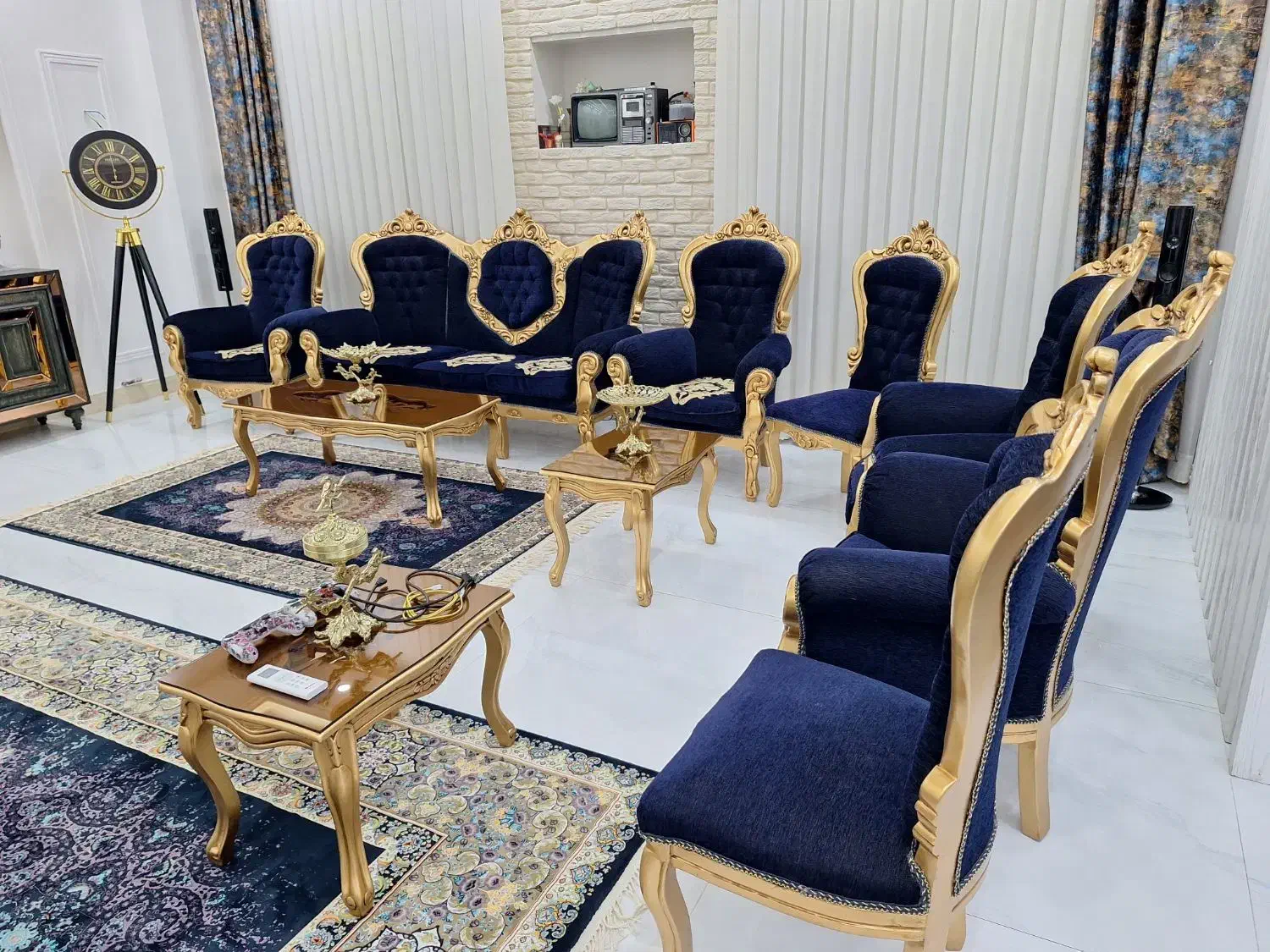 مبلمان سلطنتی|مبلمان خانگی و میز عسلی|تربت جام, المهدی|دیوار