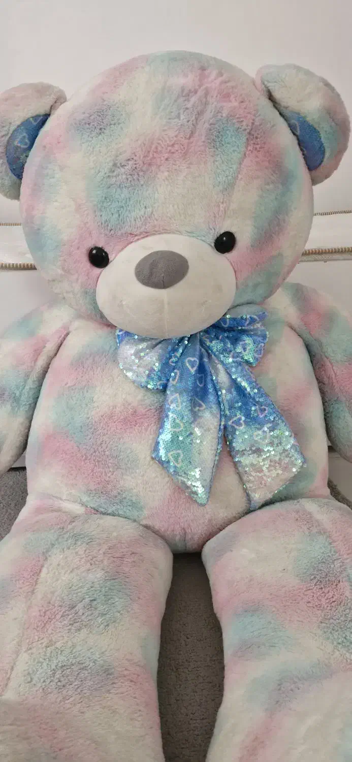 عروسک|اسباب‌بازی بچه|رباط‌کریم, رباط‌کریم|دیوار