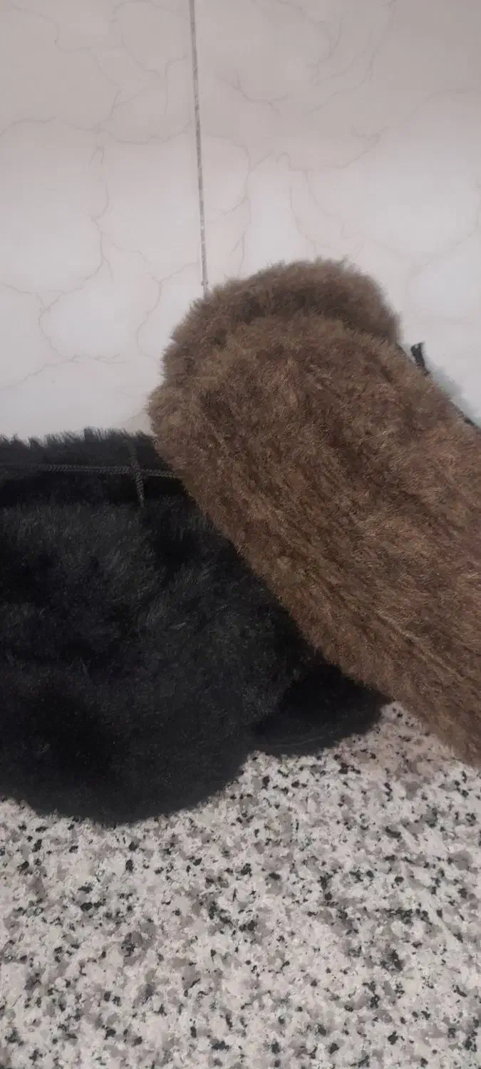 دوتا کلاه پشمی دوتا پانصد هزار|لباس|اندیمشک, |دیوار