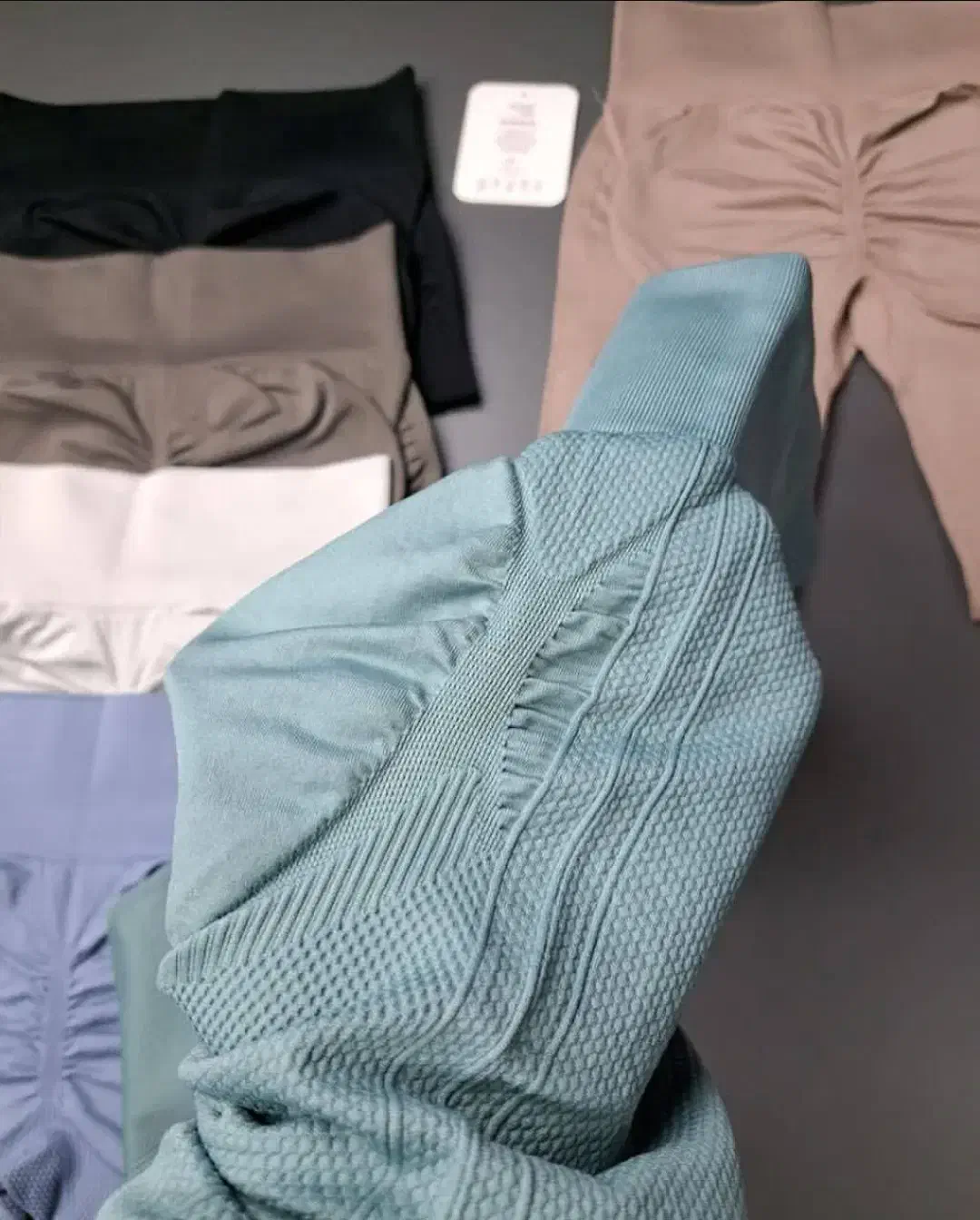 لگ و ست|لباس|گرگان, |دیوار