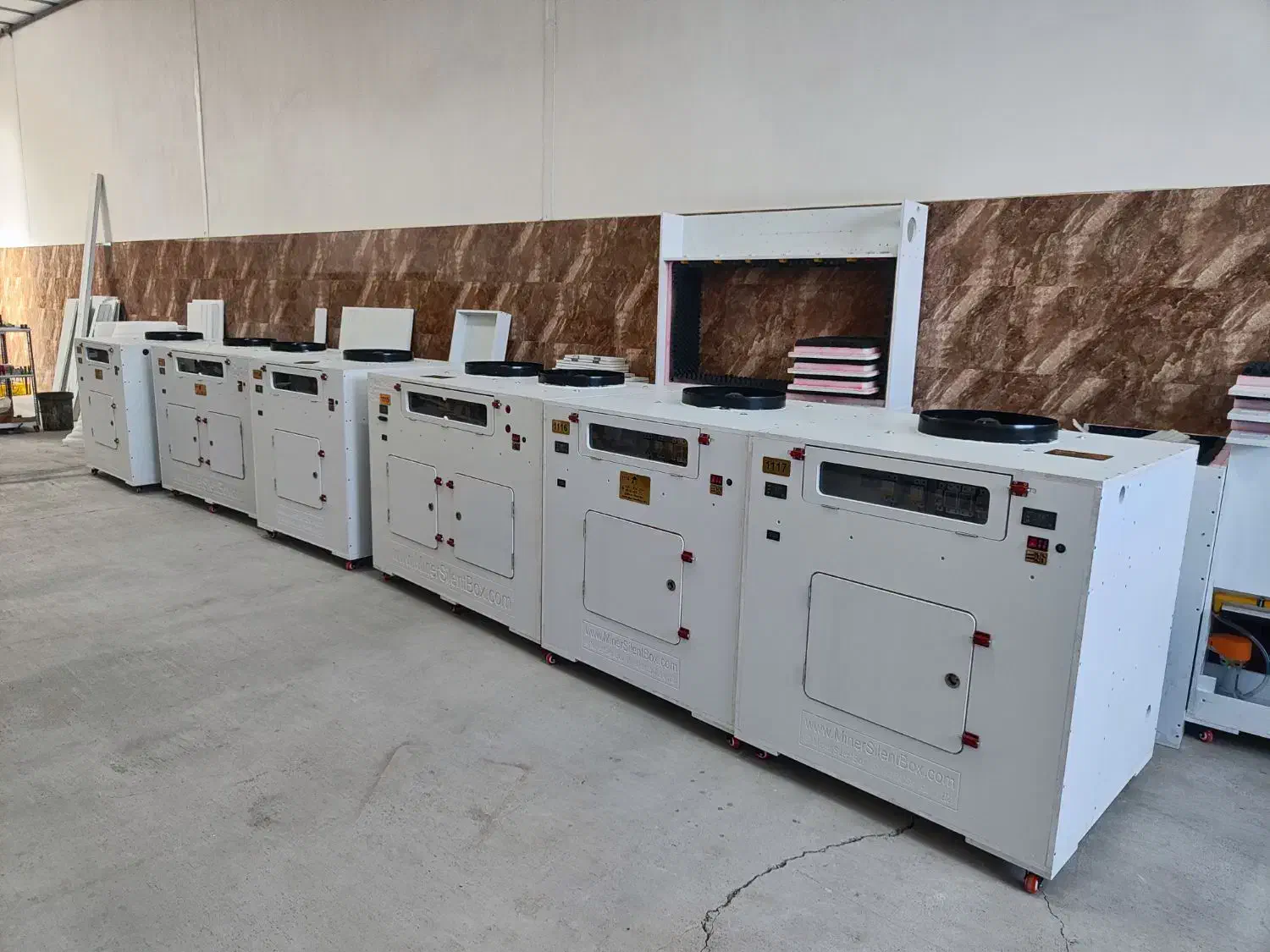 باکس سوپر سایلنت ماینر|قطعات و لوازم جانبی رایانه|اهواز, زیتون کارگری|دیوار