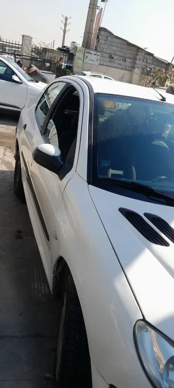 sdمدل 89 v8بی رنگ|خودرو سواری و وانت|تهران, شهرک ولیعصر شمالی|دیوار