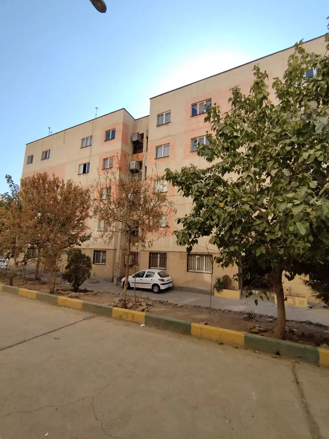 تاپ لوکیشن*واحدبه قیمت*وام تسویه|فروش آپارتمان|هشتگرد, شهرک آرتیمان|دیوار