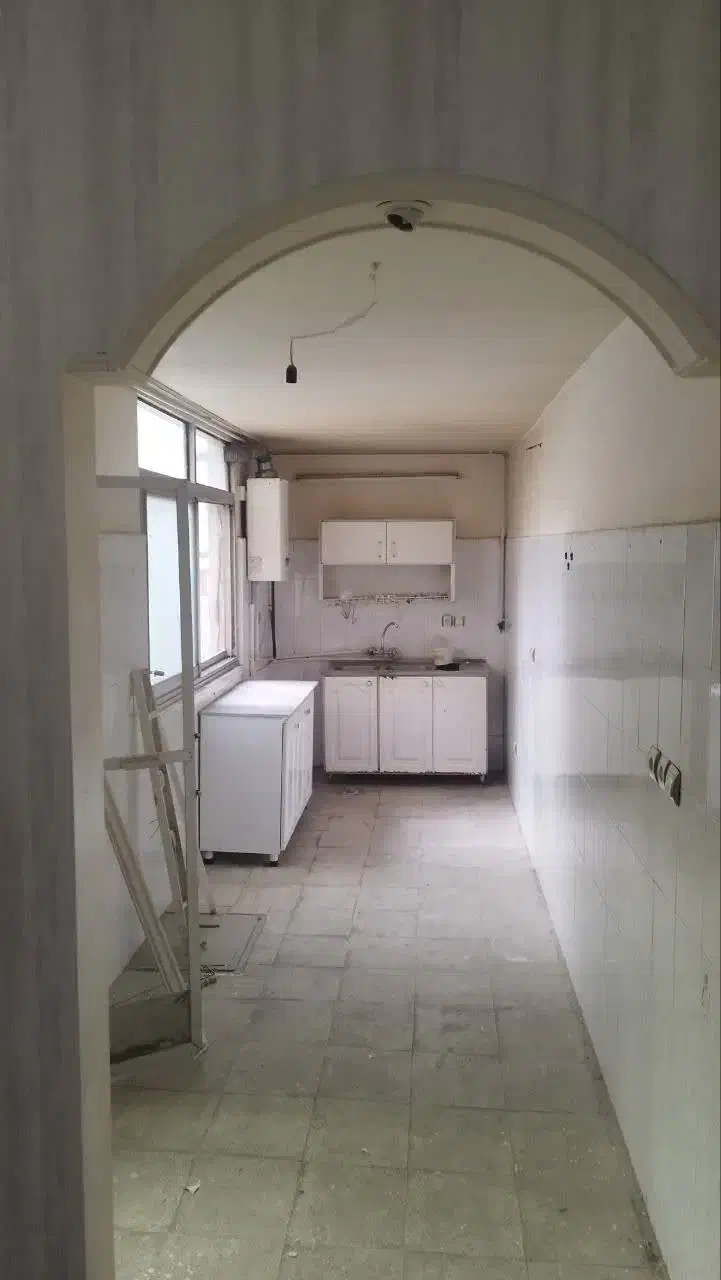 طبقه اول با دربست خانه اجاره داده  قابل تبدیل فوری|اجارهٔ آپارتمان|تهران, افسریه جنوبی|دیوار