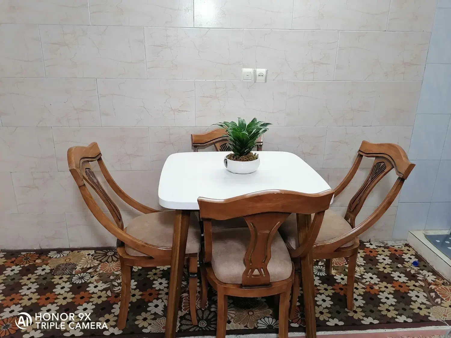 میزنهارخوری سناتور|میز و صندلی غذاخوری|کاشمر, |دیوار