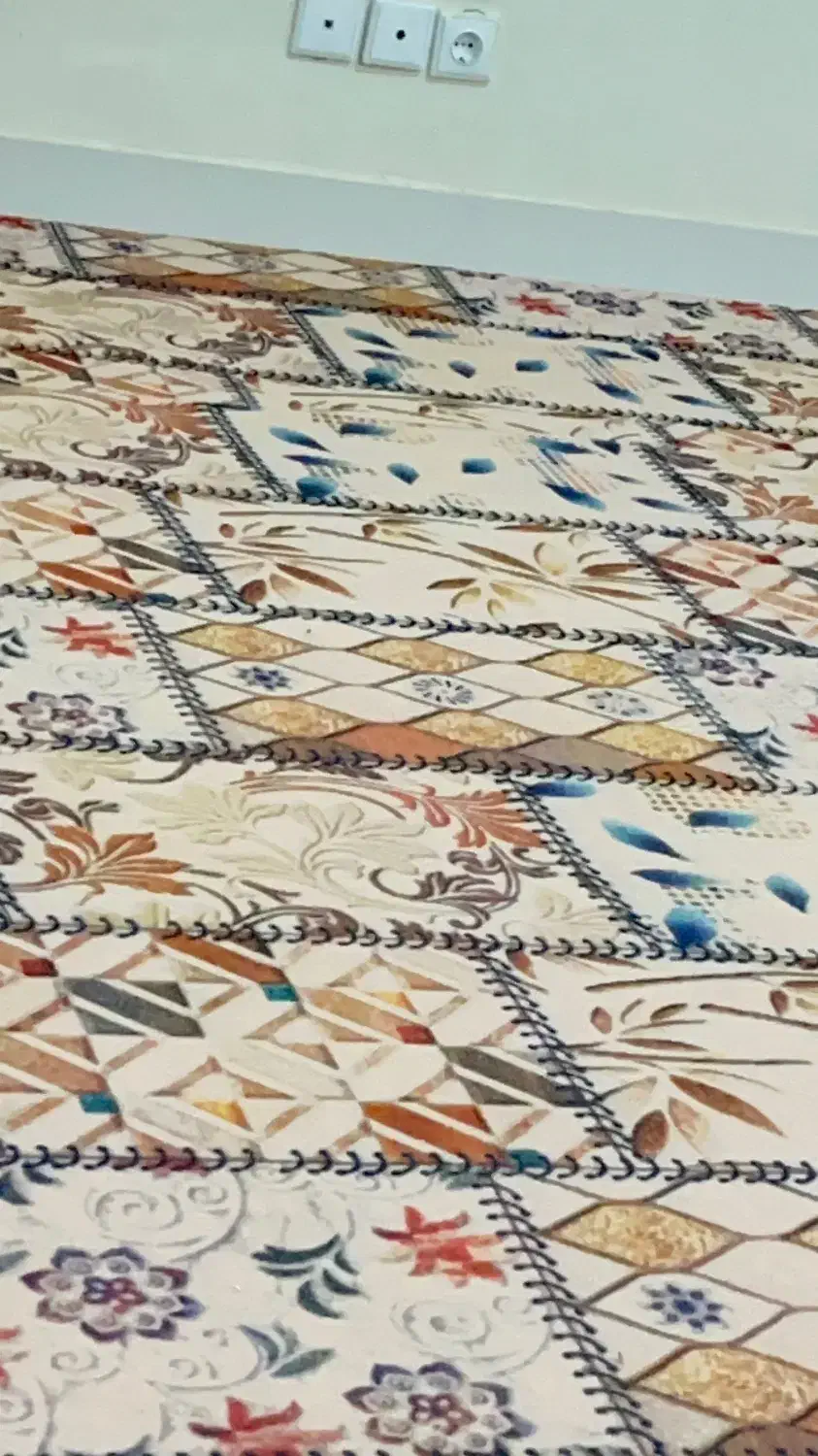 موکت ۷۰متری تمیز و شسته شده زیر قیمت|فرش|کبودرآهنگ, |دیوار