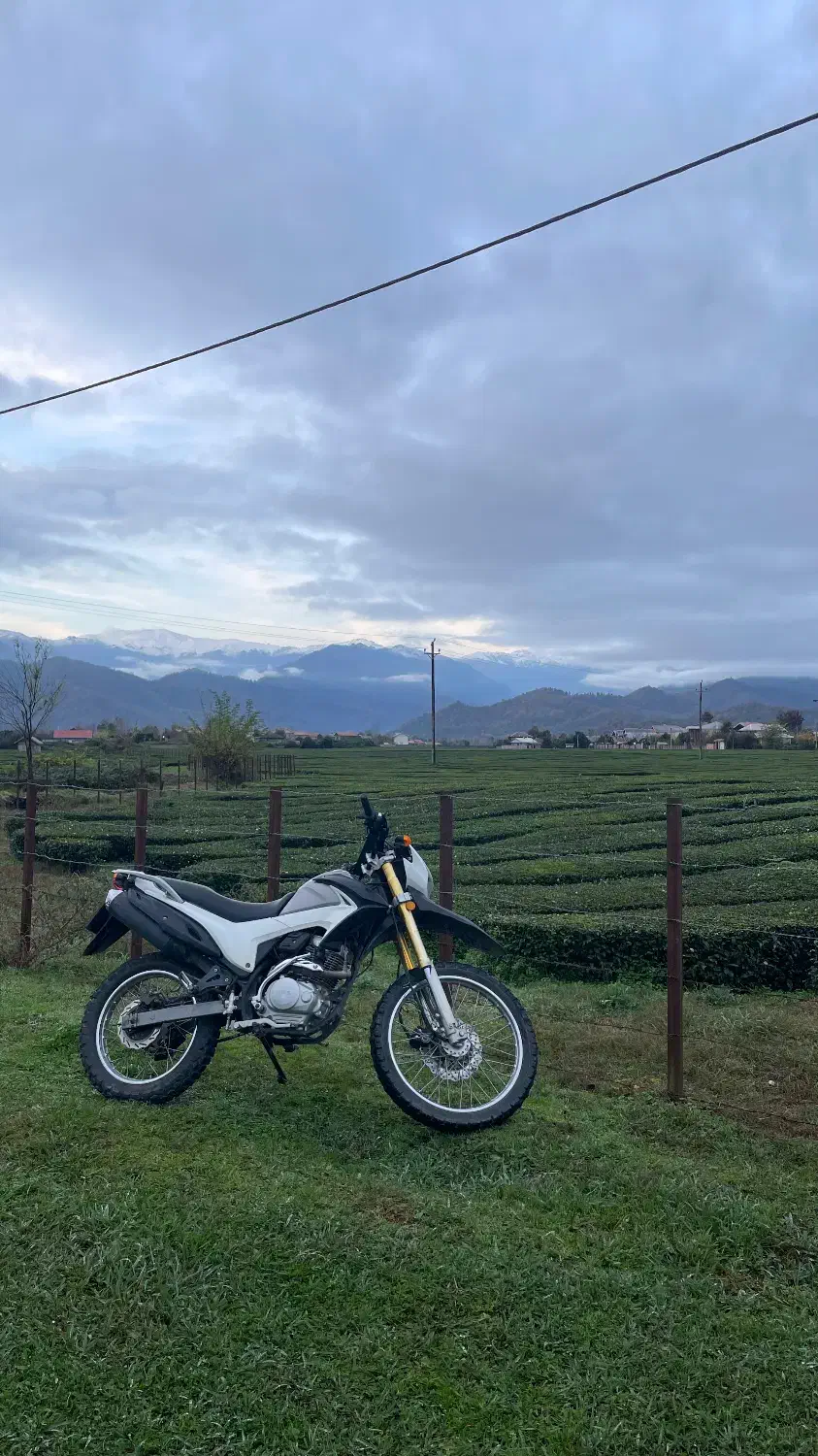 تریل پرواز 200cc طرحsrf مدل۹۹|موتورسیکلت|محمودآباد, |دیوار