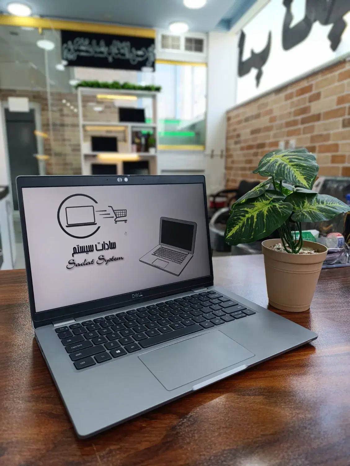 لپ تاپ دل نسل یازدهم رم ۱۶ مشابه نو شرایط ۱ ساله|رایانه همراه|کاشان, میدانگاه آقا|دیوار