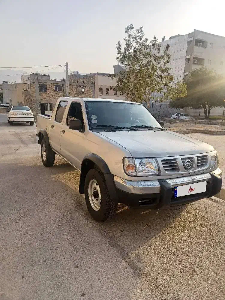 نیسان پیکاب|خودرو سواری و وانت|شیراز, شهرک گلشن|دیوار
