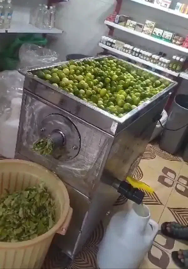 دستگاه آبغوره گیرپرسی آب لیموگیری آبلیموگیراب غوره|ماشین‌آلات صنعتی|تهران, یافت آباد جنوبی|دیوار