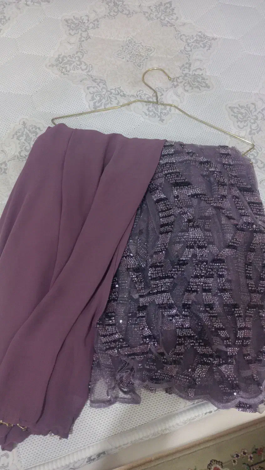 یک دست شوره و کراس همراه با شال|لباس|اشنویه, |دیوار