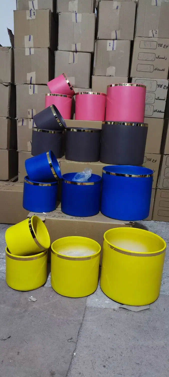 گلدون و پایه گلدون،زیر قیمت|صنایع دستی و سایر لوازم تزئینی|محمدشهر, شهرک چمران|دیوار