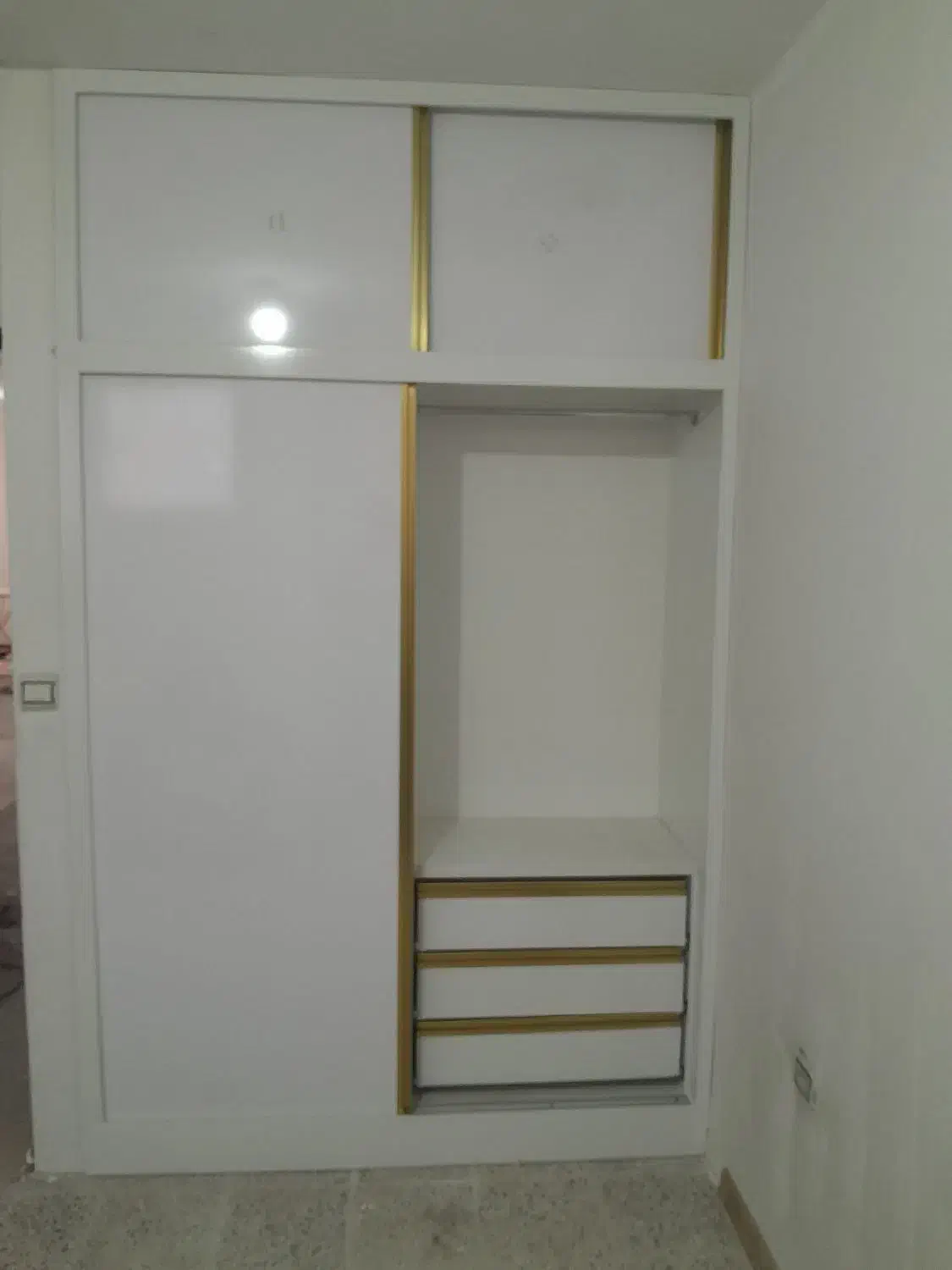 فروش و ساخت کابینت و تعمیرات به صورت سیار|جاکفشی، کمد، دراور|گرگان, |دیوار