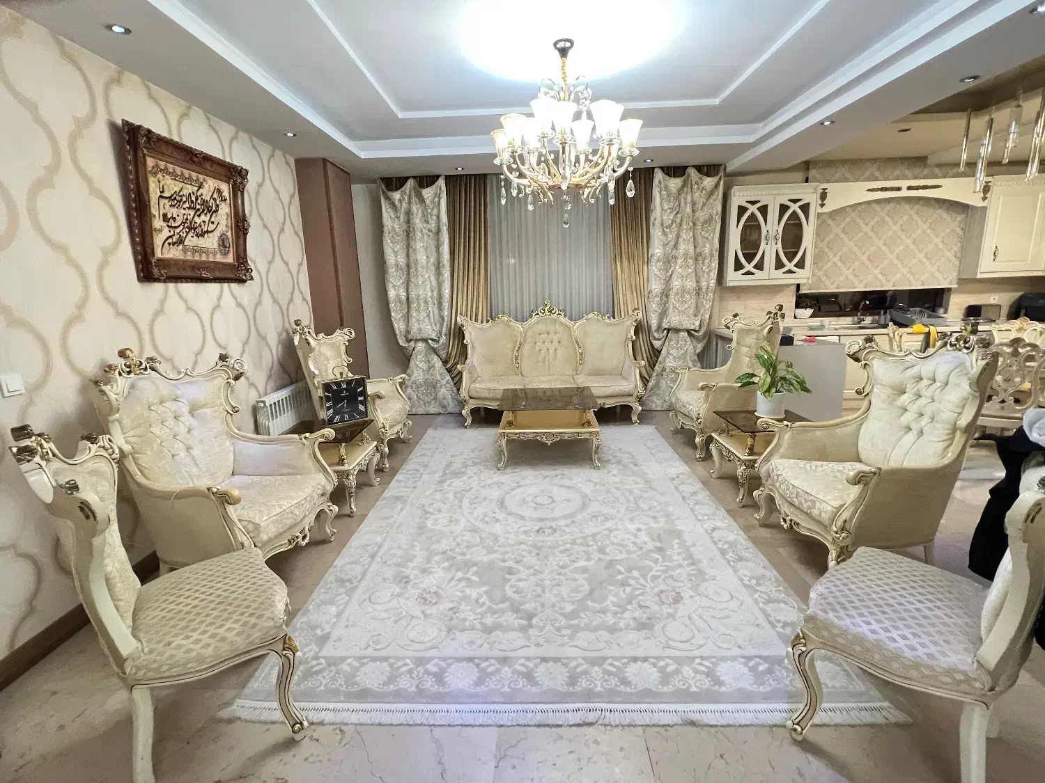 مبل استیل ۹ نفره زیبا و سالم|مبلمان خانگی و میز عسلی|تهران, سازمان برنامه شمالی|دیوار