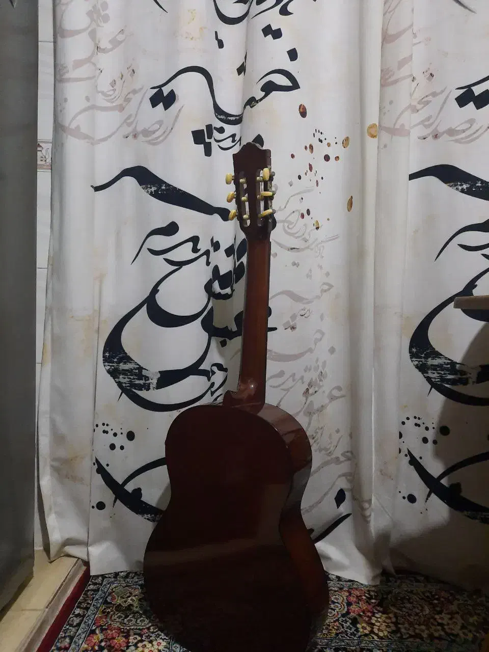 گیتار یاماها اصل|گیتار، بیس، امپلیفایر|بندر انزلی, پردیس|دیوار