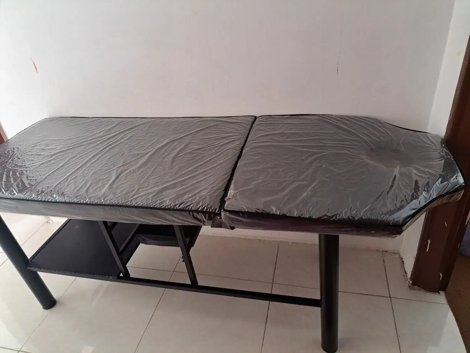 تخت ماساژ و فشیال|آرایشی، بهداشتی، درمانی|گلبهار, شهر جدید گلبهار|دیوار