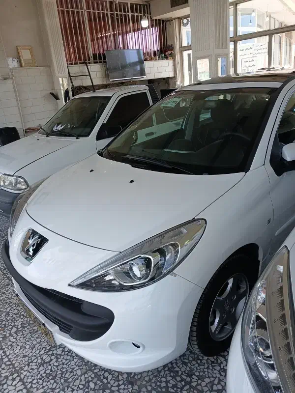 پژو ۲۰۷(نقد و اقساط)|خودرو سواری و وانت|فلاورجان, |دیوار