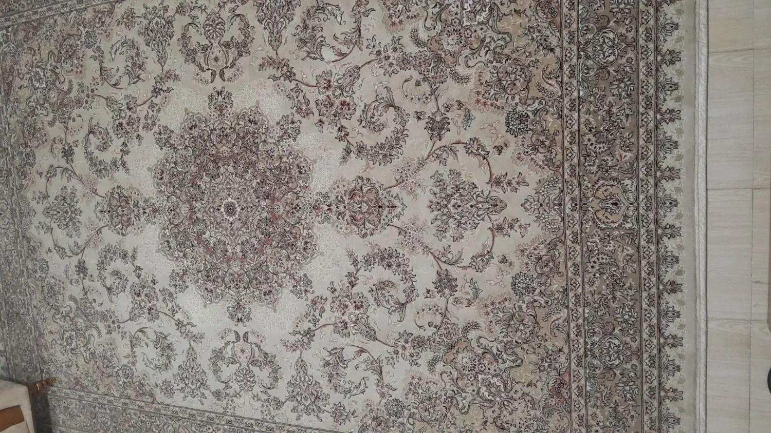 فرش ۱۲متری|فرش|فردیس, ثابتی|دیوار